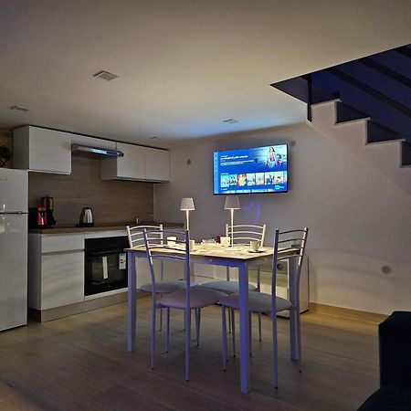 Casa Savoia Dream Apartment Наполи Екстериор снимка
